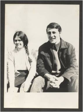 Michèle et Michel Valière, Coulon (Deux-Sèvres), Pâques 1969